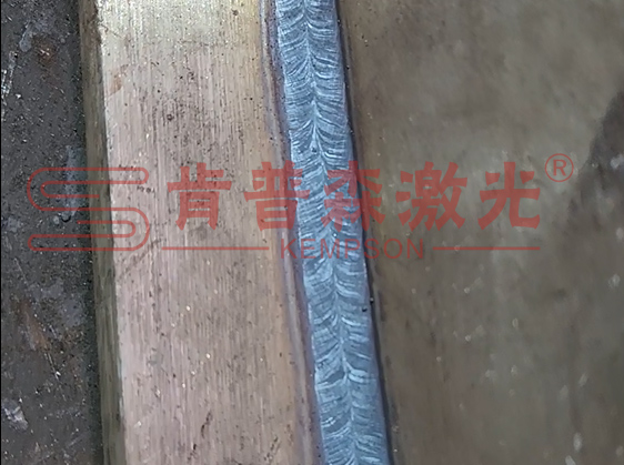 10mm碳钢三送丝焊接